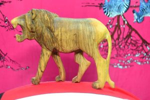 Hand Chiseled Lion Carving Or Sculpture 300x200